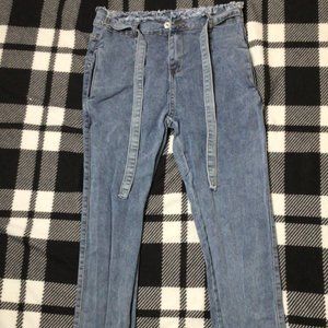 Vintage High Waisted Jeans with Belt